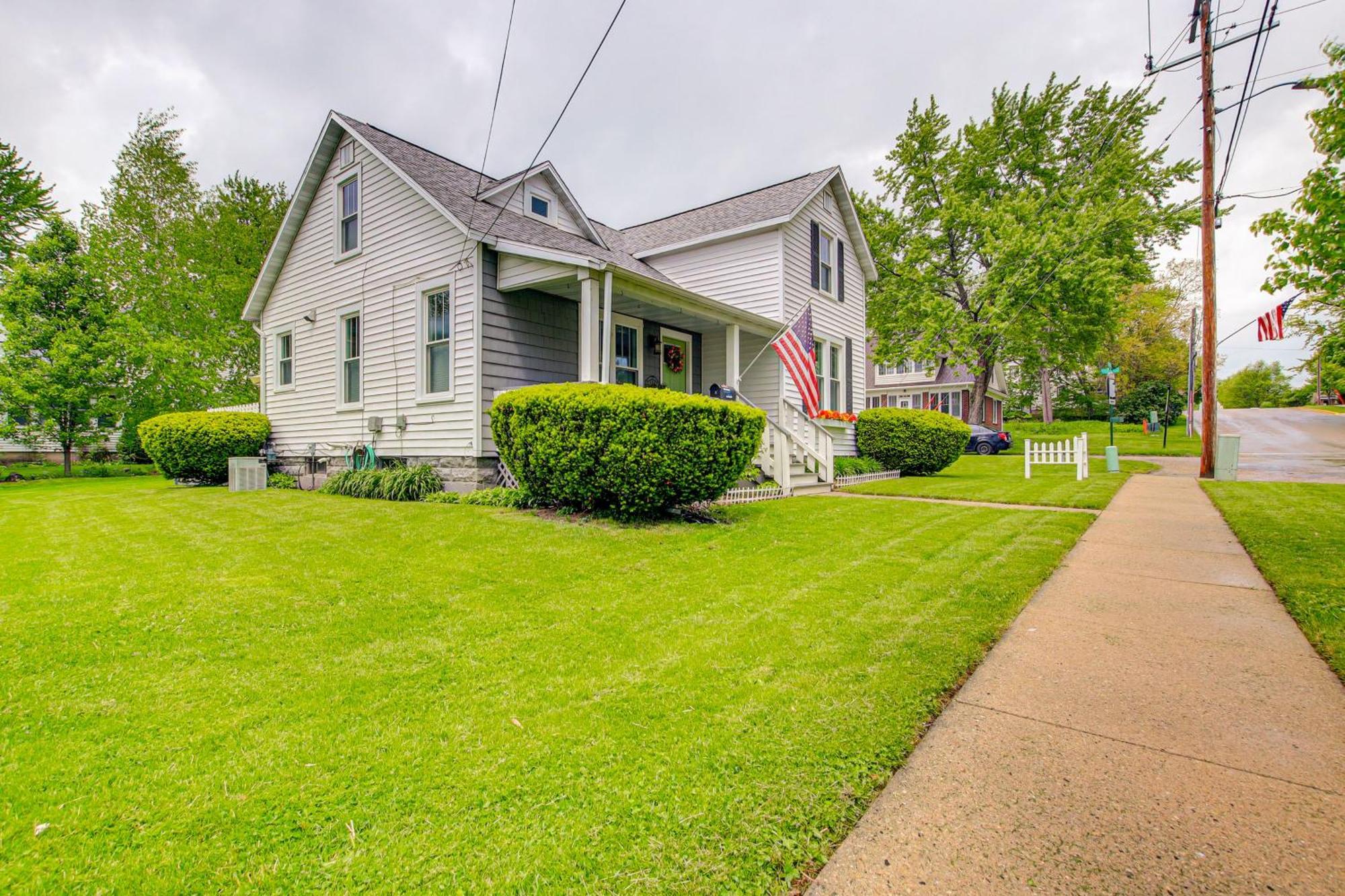 Lavish House With Patio - 2 Blocks To Green Lake! Extérieur photo