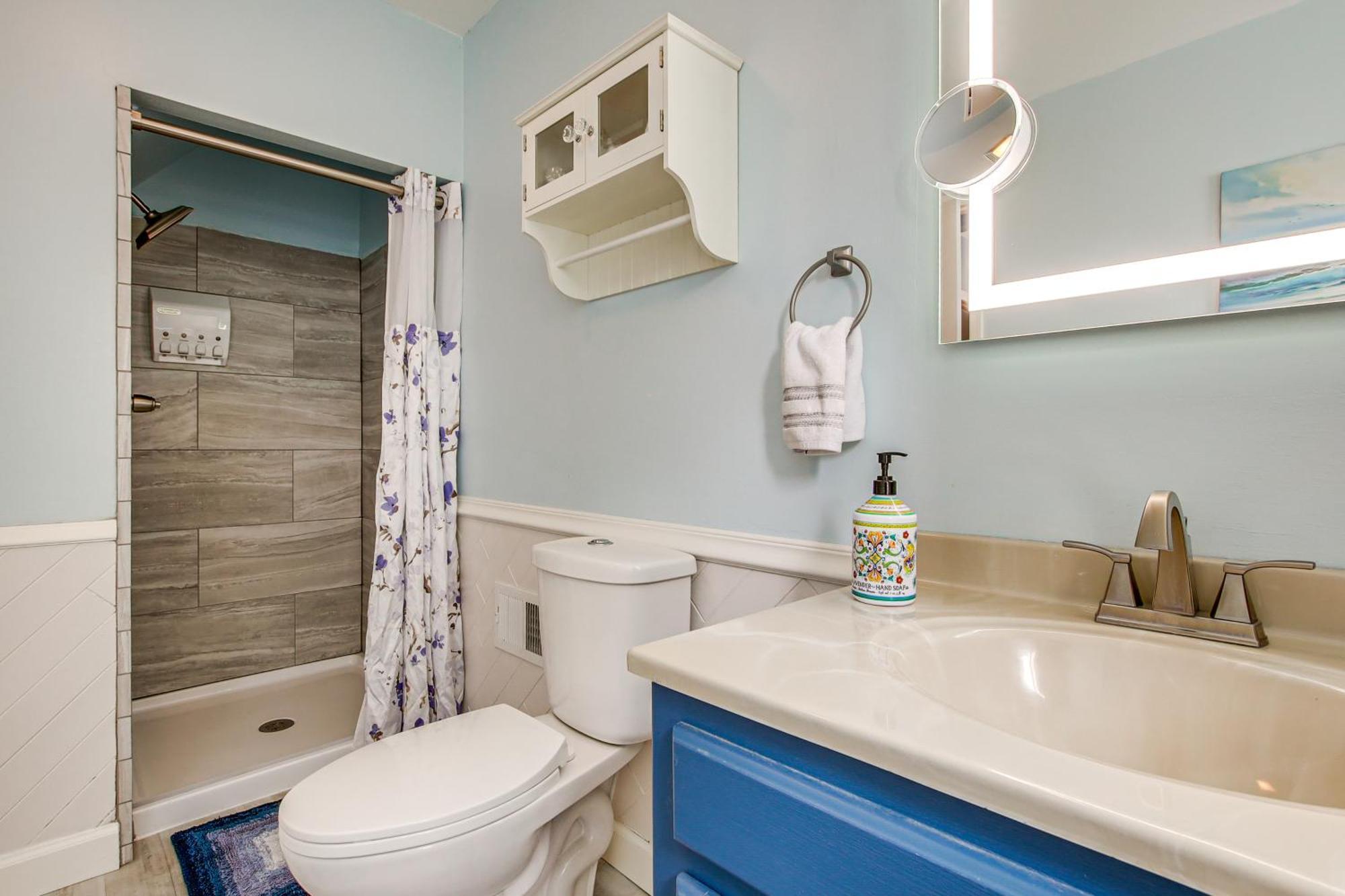 Lavish House With Patio - 2 Blocks To Green Lake! Extérieur photo