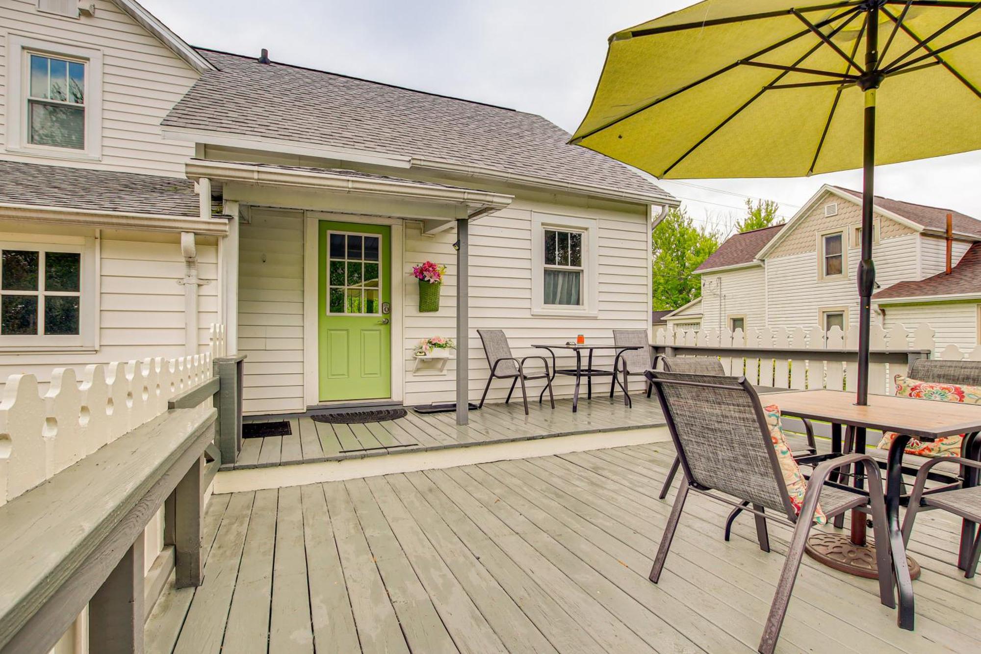 Lavish House With Patio - 2 Blocks To Green Lake! Extérieur photo